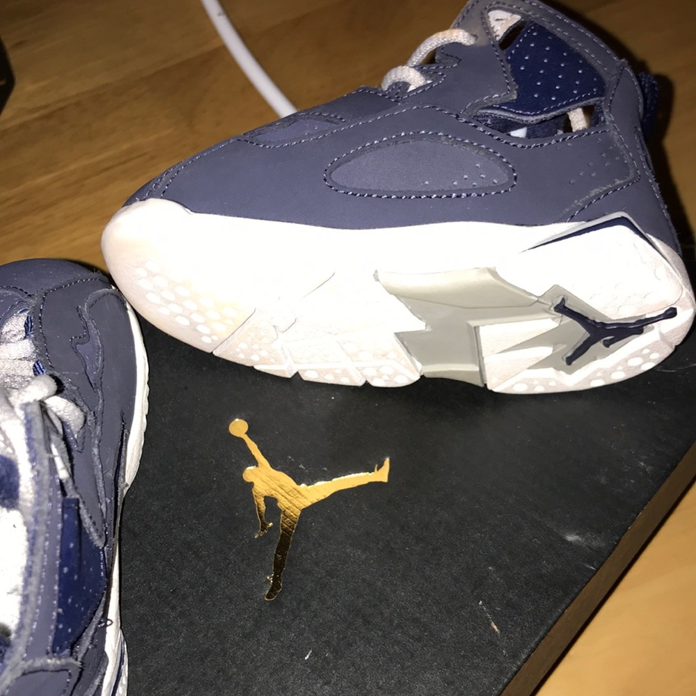 Blue Jordan’s toddler size 6 - Picture 4 of 4